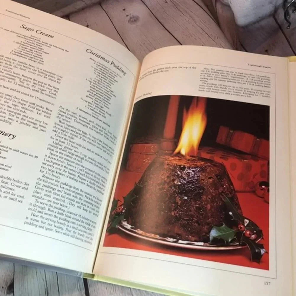 Vintage 1985 THE COMPLETE BOOK OF DESSERTS cookbook